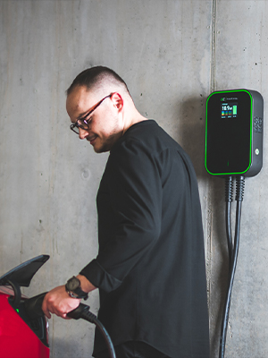 16A / 32A Wallbox Домашняя электромобильная зарядная станция 22KW 11KW 7KW 1 / 3 Фаза IEC 62196-2 1